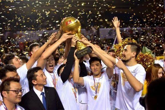 乔尔杰维奇用人遭质疑 胡金秋连续两场被弃用