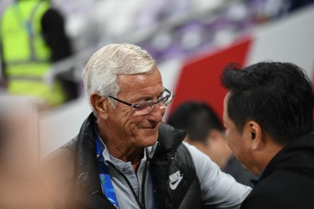 哈登23+11库里两次崴脚提前伤退 快船力克勇士